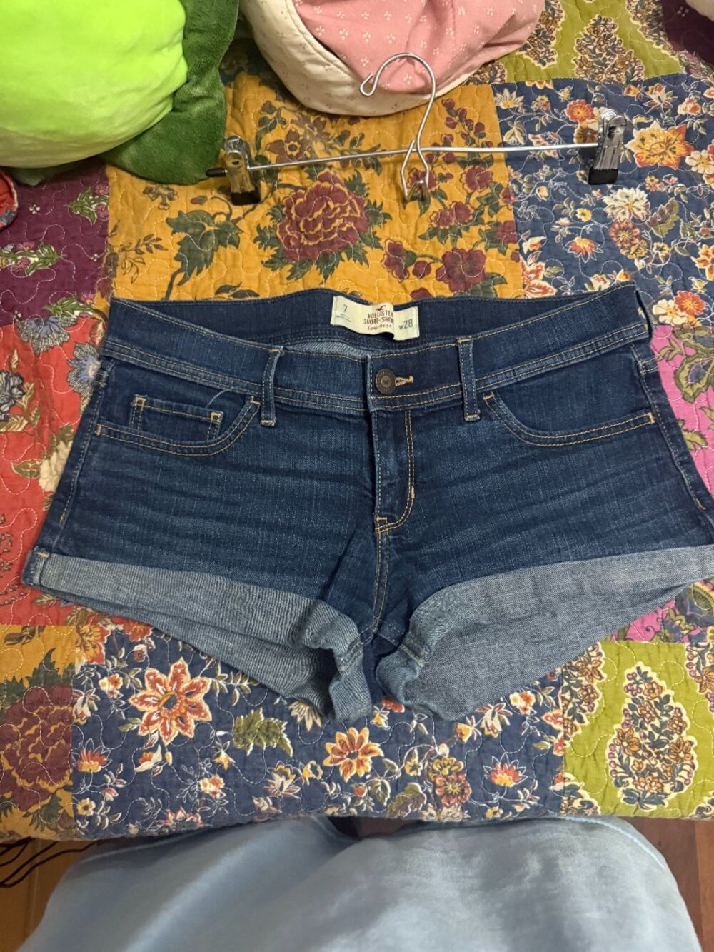 Hollister Y2K Dark Wash Denim Shorts Size 7 W28 Low Rise Jean Shorts